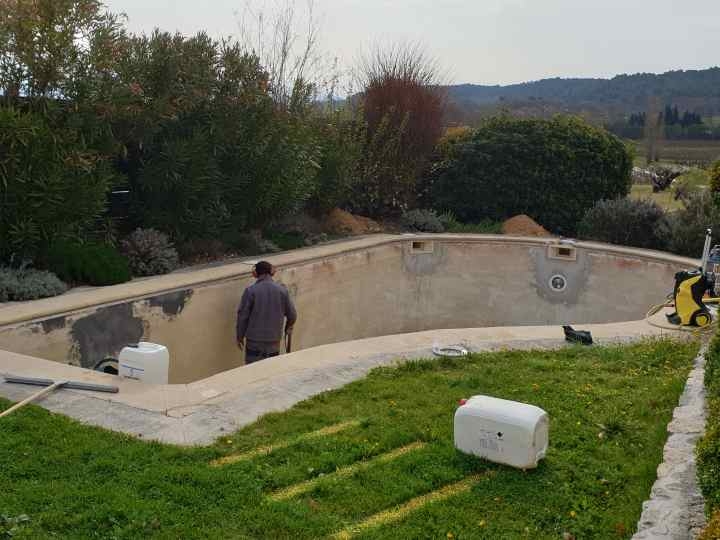 Peintre piscine, bassin, rénovation piscine, Luberon, Vaucluse